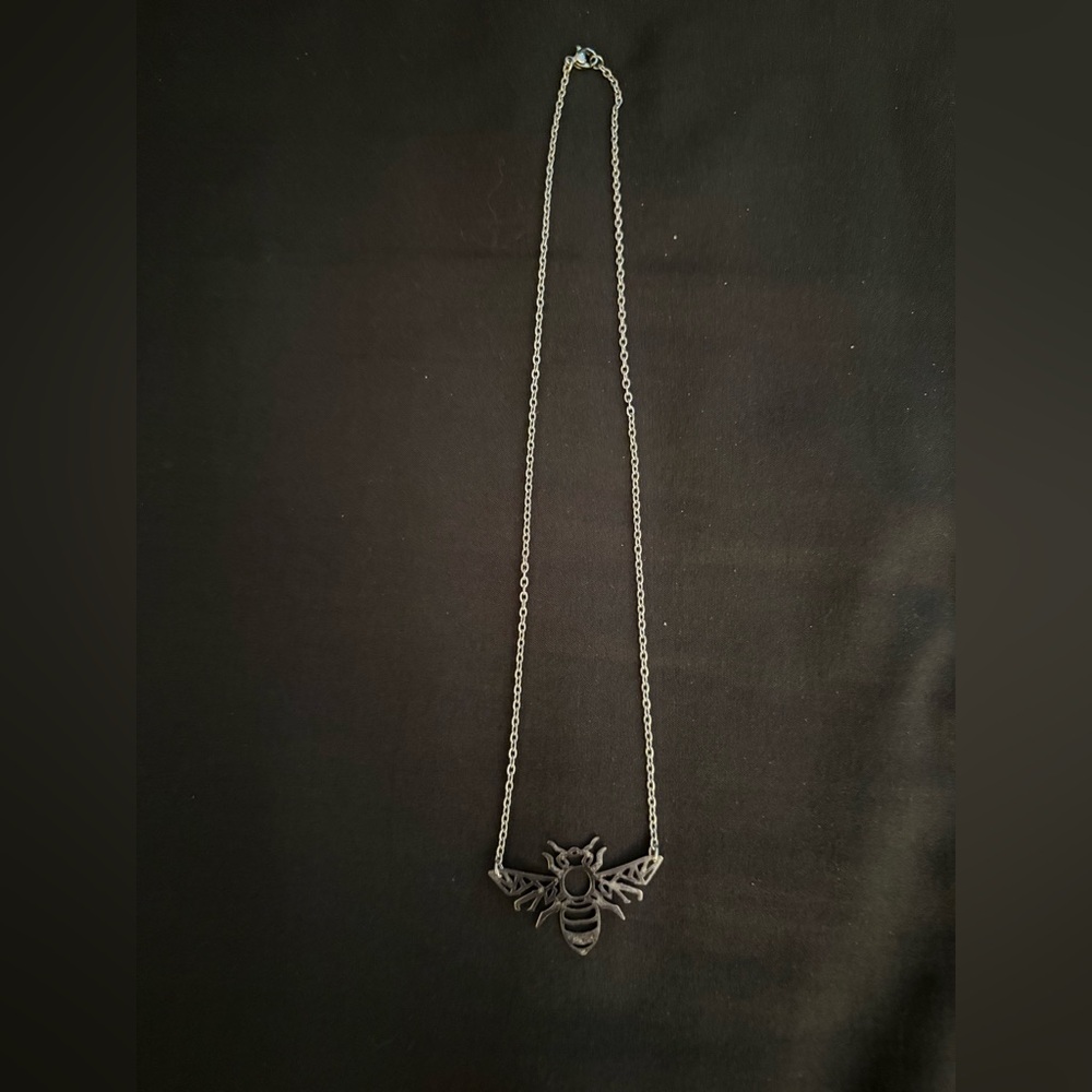 Women’s Queen Bee Pendant Necklace in stainless steel with non adjustable chain